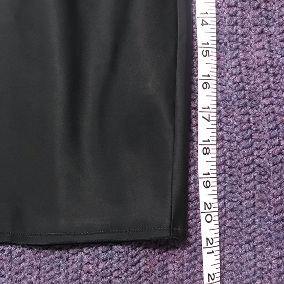 EUC Club Monaco black side zip skirt sz 8 - Picture 7 of 8